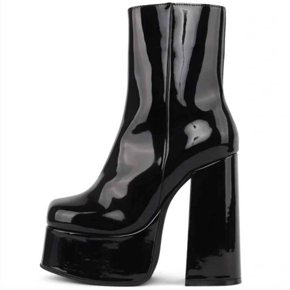 Jeffrey Campbell WIDOW black patent boot